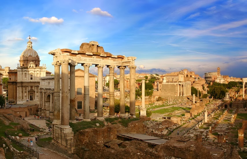Ruínas no Fórum Romano em Roma Ruínas no Fórum Romano em Roma