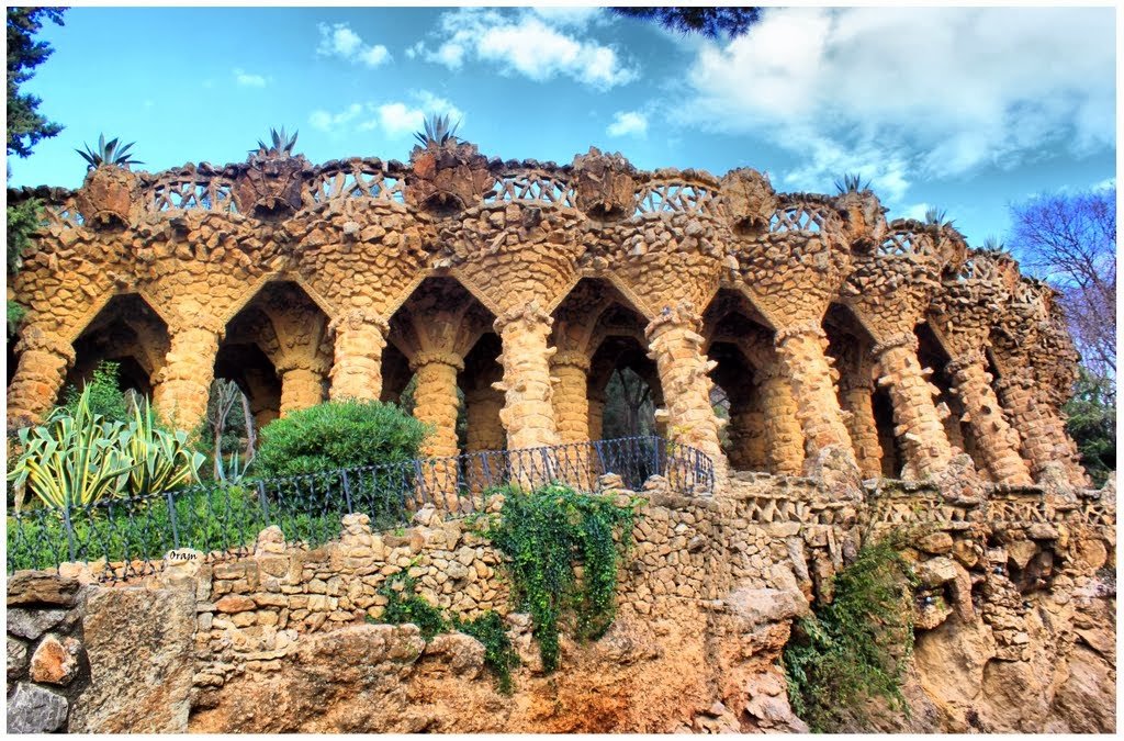 Construção no Parque Guell em Barcelona na Espanha Construção no Parque Guell em Barcelona na Espanha