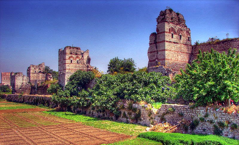 Muralhas de Constantinopla em Istambul Muralhas de Constantinopla em Istambul