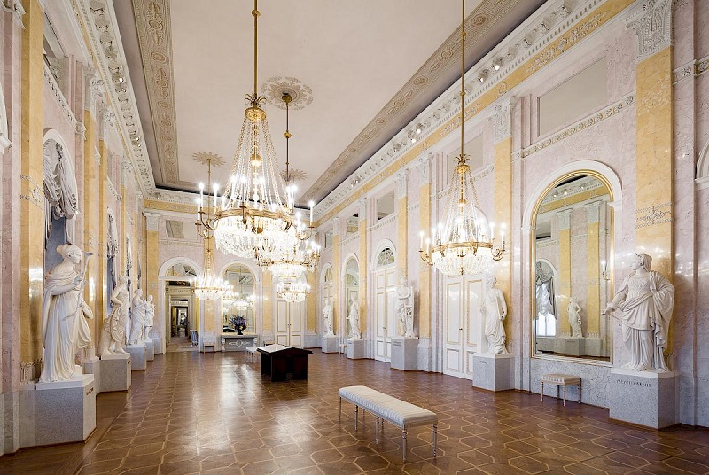 Interior do Museu Albertina em Viena Interior do Museu Albertina em Viena