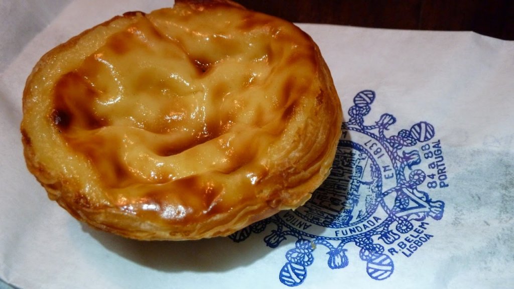 Pastel de Belém vendido no restaurante Pastel de Belém vendido no restaurante