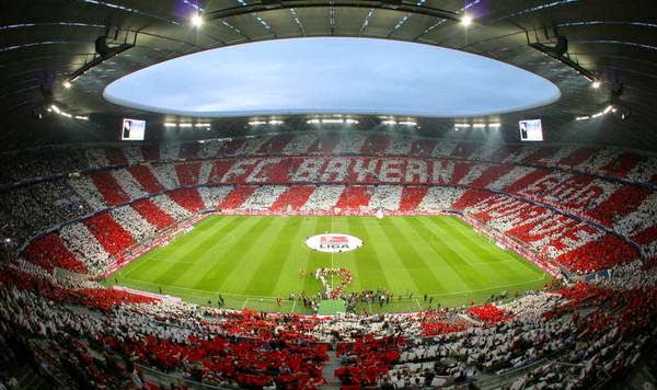 Interior do estádio do FC Bayern de Munique Interior do estádio do FC Bayern de Munique