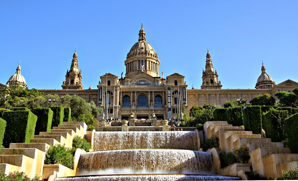 Museu Nacional de Arte da Catalunha em Barcelona | Espanha - 2020 ...