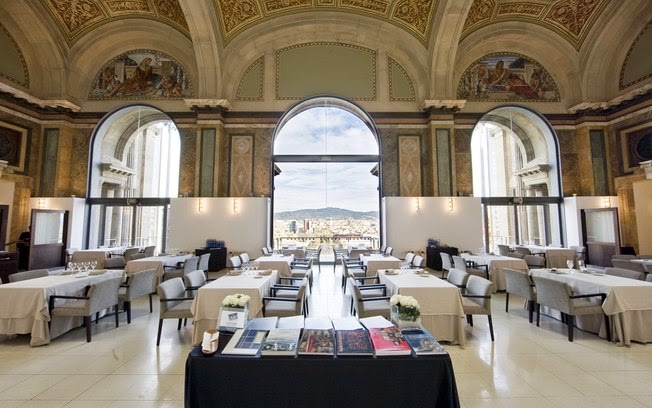 Restaurante Oleum no Museu Nacional de Arte da Catalunha em Barcelona Restaurante Oleum no Museu Nacional de Arte da Catalunha em Barcelona
