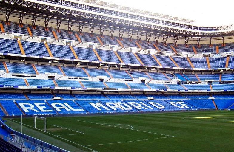 Estádio Santiago Bernabeu em Madri Estádio Santiago Bernabeu em Madri