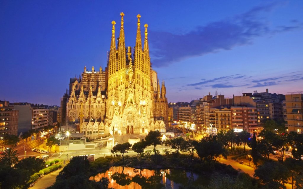 Sagrada Família de Barcelona Sagrada Família de Barcelona