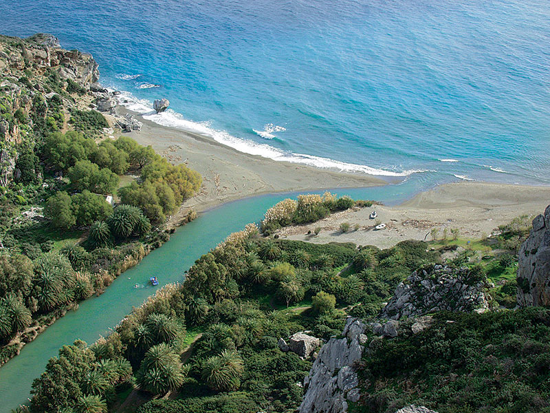 Praia Prevelli na ilha de Creta Praia Prevelli na ilha de Creta