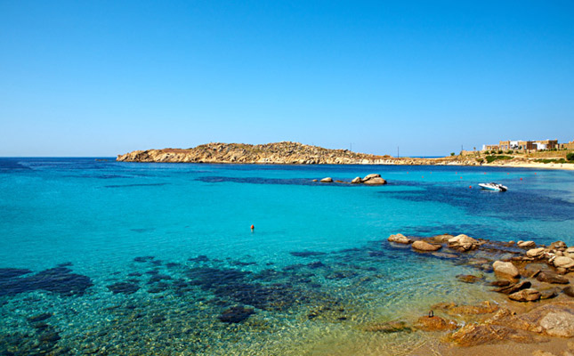 Praia Paraga na ilha de Mykonos Praia Paraga na ilha de Mykonos