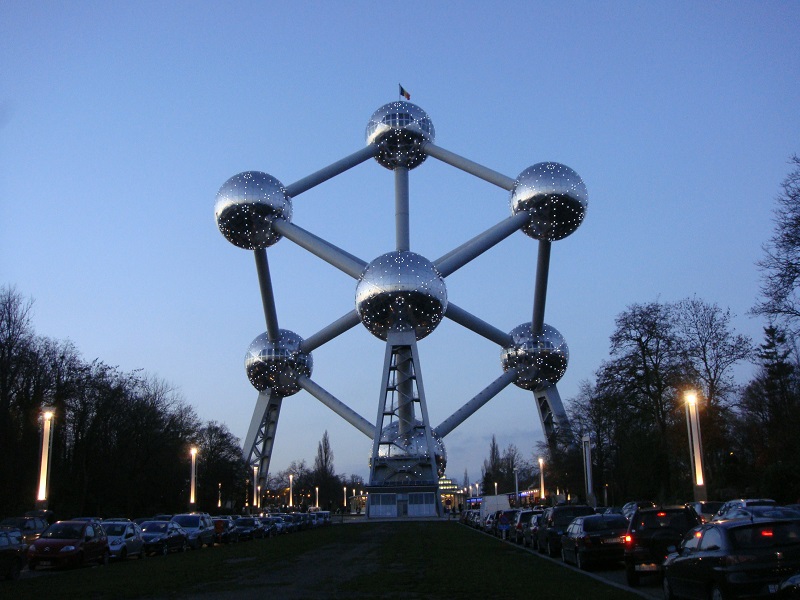 Atomium em Bruxelas Atomium em Bruxelas