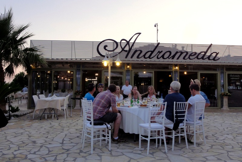 Restaurante Andromeda na ilha de Cefalônia Restaurante Andromeda na ilha de Cefalônia