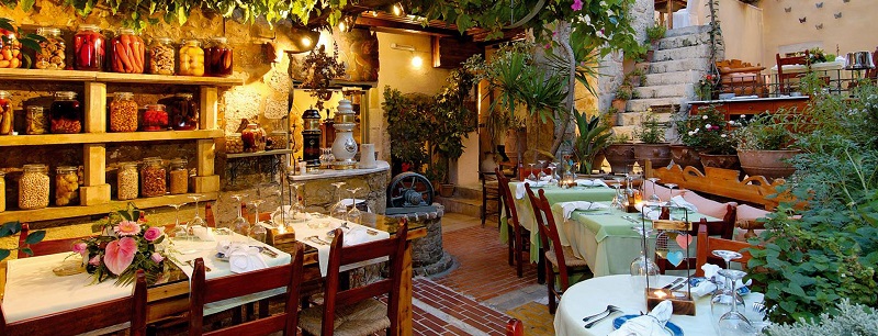 Restaurante Avli na ilha de Creta Restaurante Avli na ilha de Creta