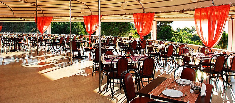 Restaurante Oskars na ilha de Cefalônia Restaurante Oskars na ilha de Cefalônia