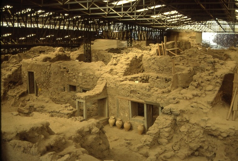 Sítio Arqueológico de Akrotiri em Santorini Sítio Arqueológico de Akrotiri em Santorini